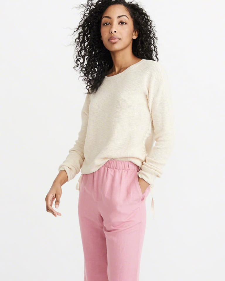 SIDE RUCHED CREW SWEATER